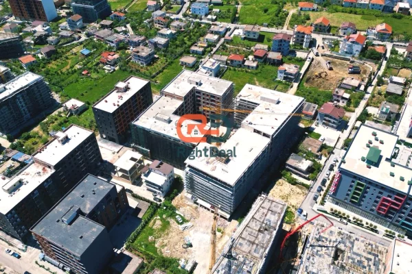 Shtepi ne shitje Apartament ne Tirane, 2+1, Mobilimi Bosh, pa mobiluar, Pagesa 122,000  Euro.