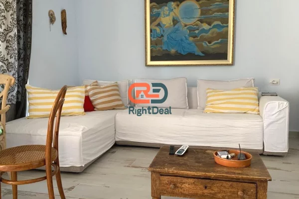 Shtepi ne shitje Apartament ne Durres, 1+1, Mobilimi E mobiluar, Pagesa 295,000  Euro.