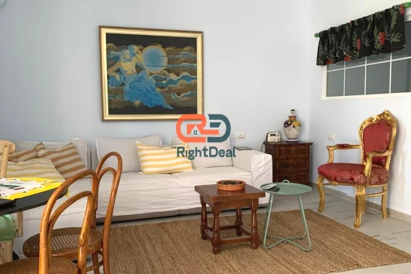 Ne Kompleksin “San Pietro“ Ne Gjirin E Lalezit, Shitet Apartament 1+1, I Pershtatur Ne 2+1 Me Oborr!