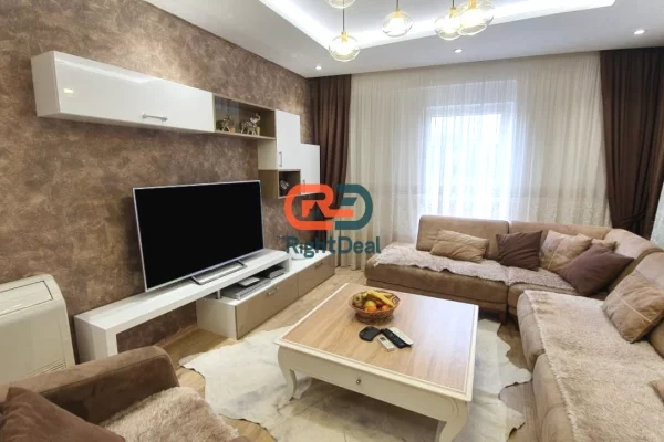 Shtepi ne shitje 3+1 ne Tirane - 365,000 Euro