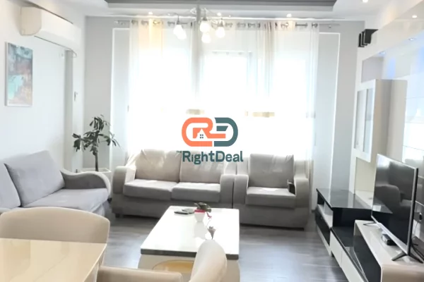 Shtepi ne shitje Apartament ne Tirane, 2+1, Mobilimi Pjeserisht e mobiluar, Pagesa 258,000  Euro.