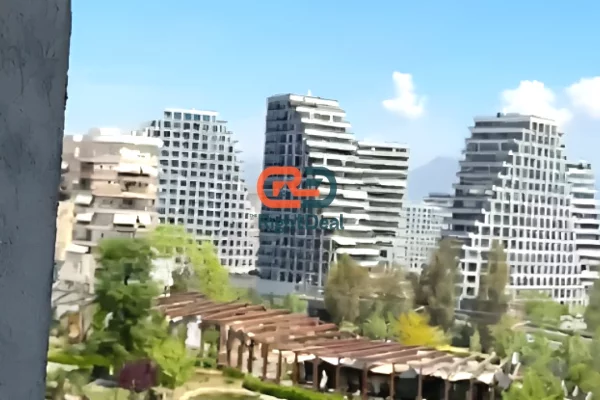Shtepi ne shitje Apartament ne Tirane, 2+1, Mobilimi Pjeserisht e mobiluar, Pagesa 258,000  Euro.