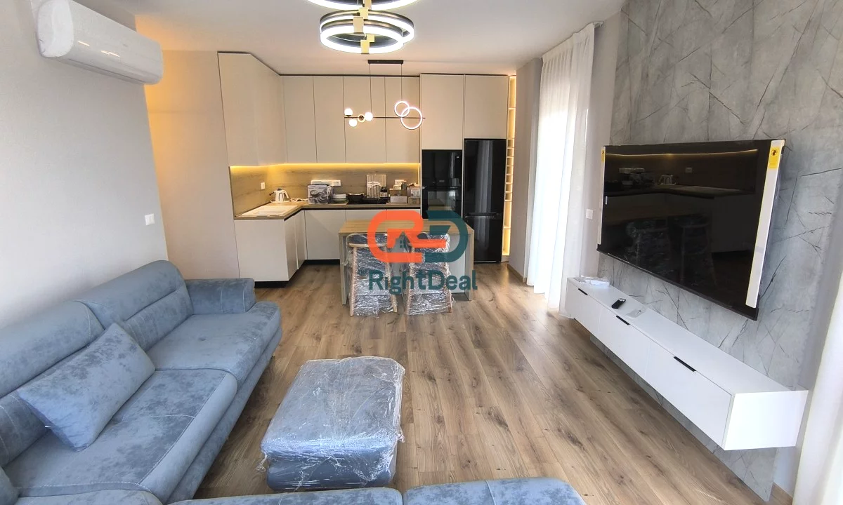 Shtepi me qera Apartament ne Tirane, 2+1, Mobilimi E mobiluar, Pagesa 100,000  Leke.