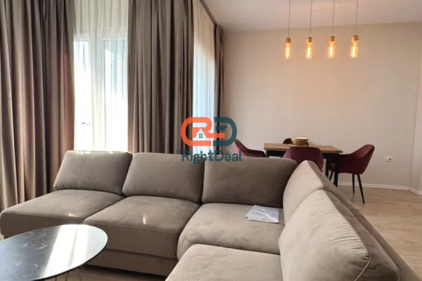 Shtepi me qera Apartament ne Tirane, 2+1, Mobilimi E mobiluar, Pagesa 1,500  Euro.