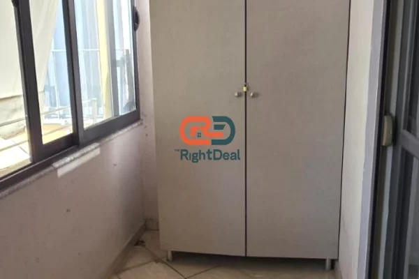 Shtepi ne shitje Apartament ne Tirane, 2+1, Mobilimi E mobiluar, Pagesa 250,000  Euro.