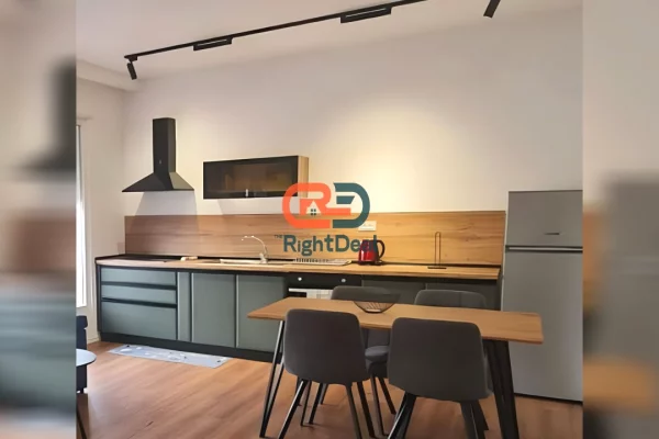 Tek Rruga E Elbasanit, Jepet Me Qira Garsoniere + Verande Totalisht I Mobiluar!!!