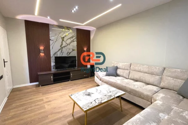 Shtepi ne shitje Apartament ne Tirane, 2+1, Mobilimi E mobiluar, Pagesa 145,000  Euro.