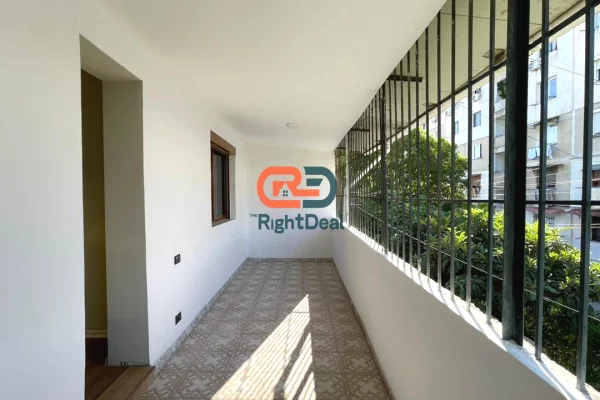 Shtepi ne shitje Apartament ne Tirane, 2+1, Mobilimi E mobiluar, Pagesa 145,000  Euro.