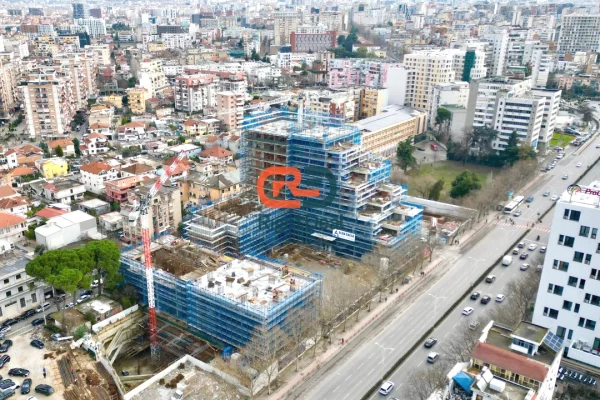 Tek "Lion Residences 2", Shitet Garsoniere + Post Parkimi Te Perfshire Ne Cmim !!!