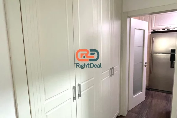 Shtepi me qera Apartament ne Tirane, 2+1, Mobilimi E mobiluar, Pagesa 1,000  Euro.