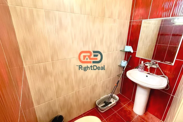 Shtepi ne shitje Apartament ne Tirane, 2+1, Mobilimi E mobiluar, Pagesa 380,000  Euro.