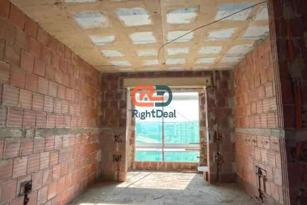 Tek San Paolo Residence, Prane Bulevardit Te Ri, Shitet Apartament 1+1, Me Planimetri Te Rregullt !!