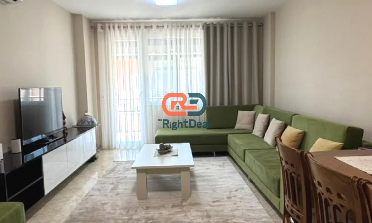 Shtepi me qera Apartament ne Tirane, 2+1, Mobilimi E mobiluar, Pagesa 850  Euro.