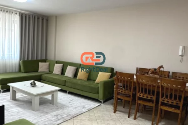 Shtepi me qera Apartament ne Tirane, 2+1, Mobilimi E mobiluar, Pagesa 850  Euro.