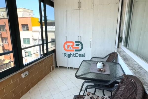 Shtepi me qera Apartament ne Tirane, 2+1, Mobilimi E mobiluar, Pagesa 850  Euro.