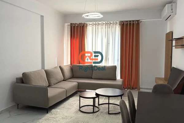 Shtepi me qera Apartament ne Tirane, 1+1, Mobilimi E mobiluar, Pagesa 500  Euro.