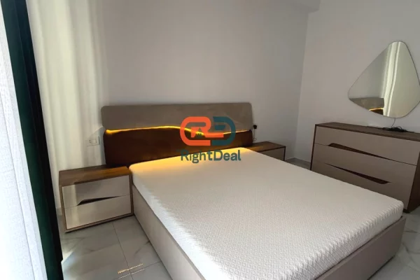 Shtepi me qera Apartament ne Tirane, 1+1, Mobilimi E mobiluar, Pagesa 500  Euro.