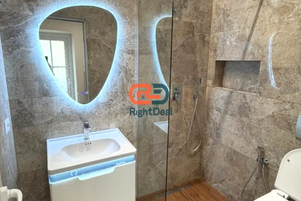 Shtepi ne shitje Apartament ne Tirane, 1+1, Mobilimi Pjeserisht e mobiluar, Pagesa 159,000  Euro.