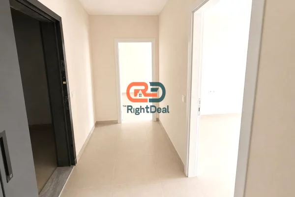 Shtepi ne shitje Apartament ne Tirane, 2+1, Mobilimi Bosh, pa mobiluar, Pagesa 125,000  Euro.