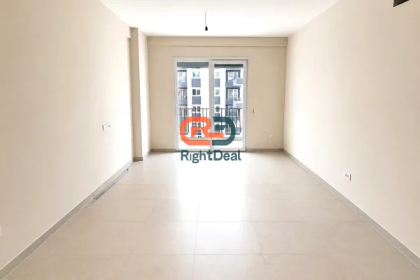 Okazion Kleringu!! Ne Paskuqan, Tek "2N", Shitet Apartament 2+1, Me Planimetri Perfekte !!