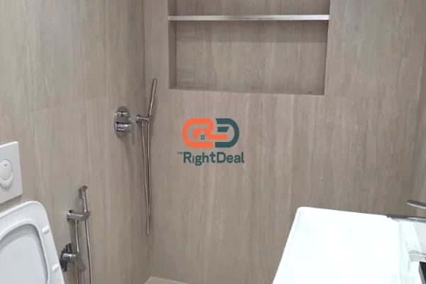 Shtepi ne shitje Apartament ne Tirane, Garsoniere, Mobilimi Bosh, pa mobiluar, Pagesa 115,000  Euro.