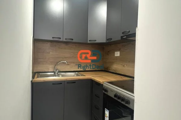 Shtepi me qera Apartament ne Tirane, 1+1, Mobilimi E mobiluar, Pagesa 600  Euro.