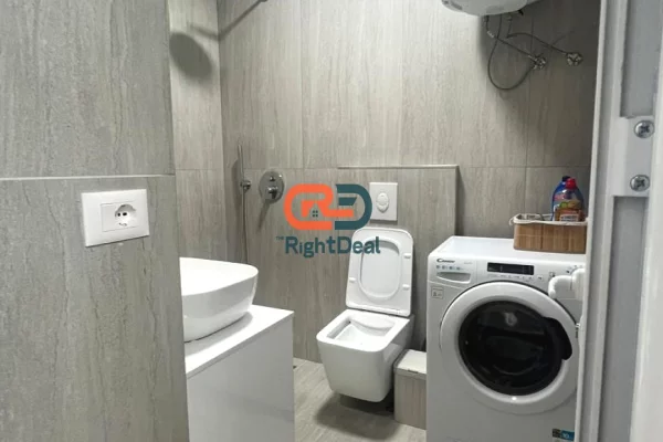 Shtepi me qera Apartament ne Tirane, 1+1, Mobilimi E mobiluar, Pagesa 600  Euro.