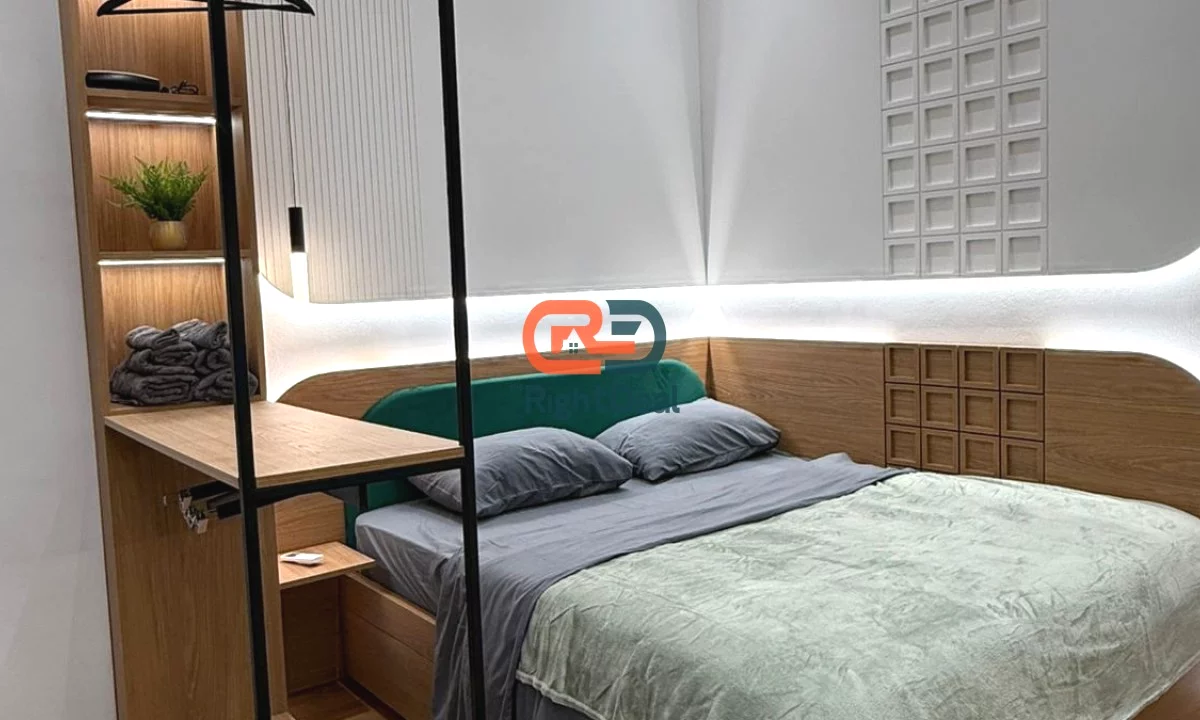 Shtepi ne shitje Apartament ne Tirane, Garsoniere, Mobilimi E mobiluar, Pagesa 95,000  Euro.