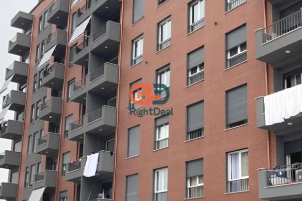 Shtepi ne shitje 2+1 ne Tirane - 180,000 Euro