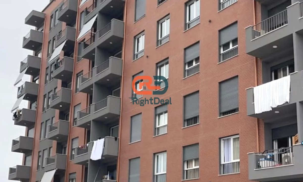 Shtepi ne shitje Apartament ne Tirane, 2+1, Mobilimi E mobiluar, Pagesa 180,000  Euro.