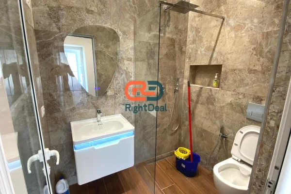 Shtepi ne shitje Apartament ne Tirane, Garsoniere, Mobilimi E mobiluar, Pagesa 120,000  Euro.