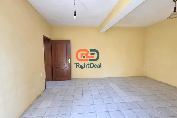 Shtepi ne shitje Shtepi Private ne Tirane, 2+1, Mobilimi Bosh, pa mobiluar, Pagesa 270,000  Euro.