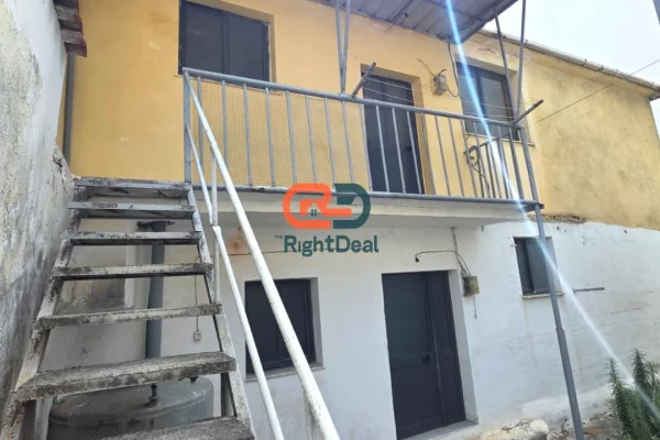 Shtepi ne shitje 2+1 ne Tirane - 270,000 Euro
