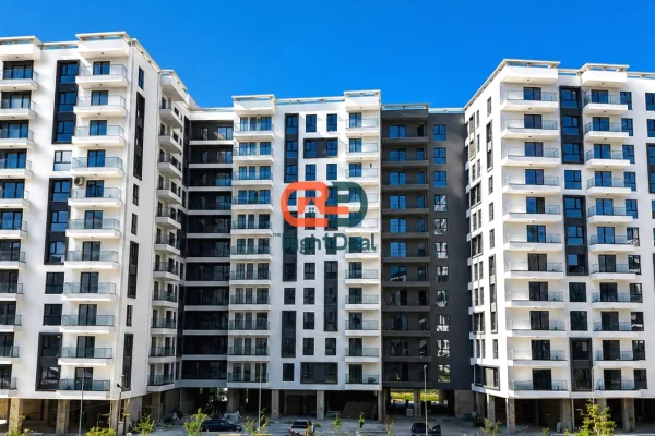 Tek Kompleksi Turdiu, Shitet Super Apartament 3+1+2, Me Strukture Perfekte Dhe Hapesira Te Bollshme!