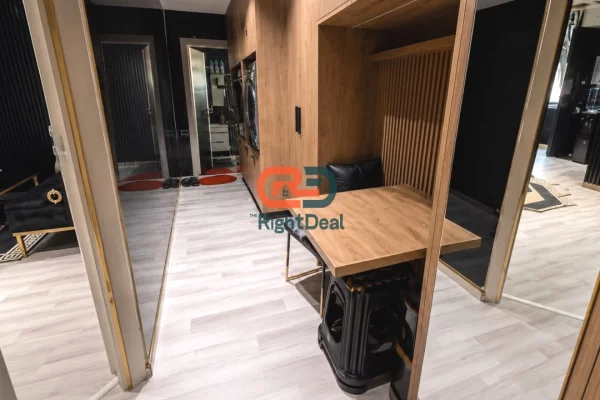 Shtepi ne shitje Apartament ne Tirane, 1+1, Mobilimi E mobiluar, Pagesa 250,000  Euro.