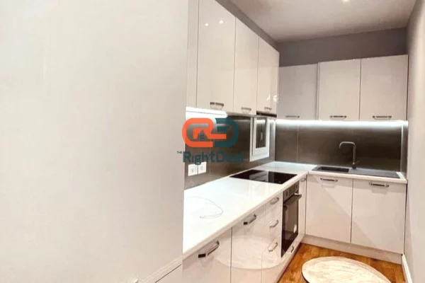 Shtepi me qera Apartament ne Tirane, 2+1, Mobilimi E mobiluar, Pagesa 780  Euro.