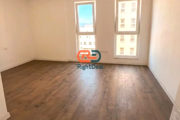 Shtepi ne shitje Apartament ne Tirane, 2+1, Mobilimi Bosh, pa mobiluar, Pagesa 190,000  Euro.
