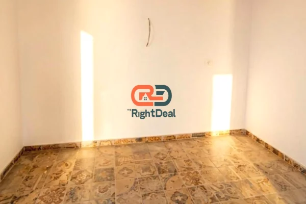 Shtepi ne shitje Apartament ne Tirane, 2+1, Mobilimi Bosh, pa mobiluar, Pagesa 190,000  Euro.