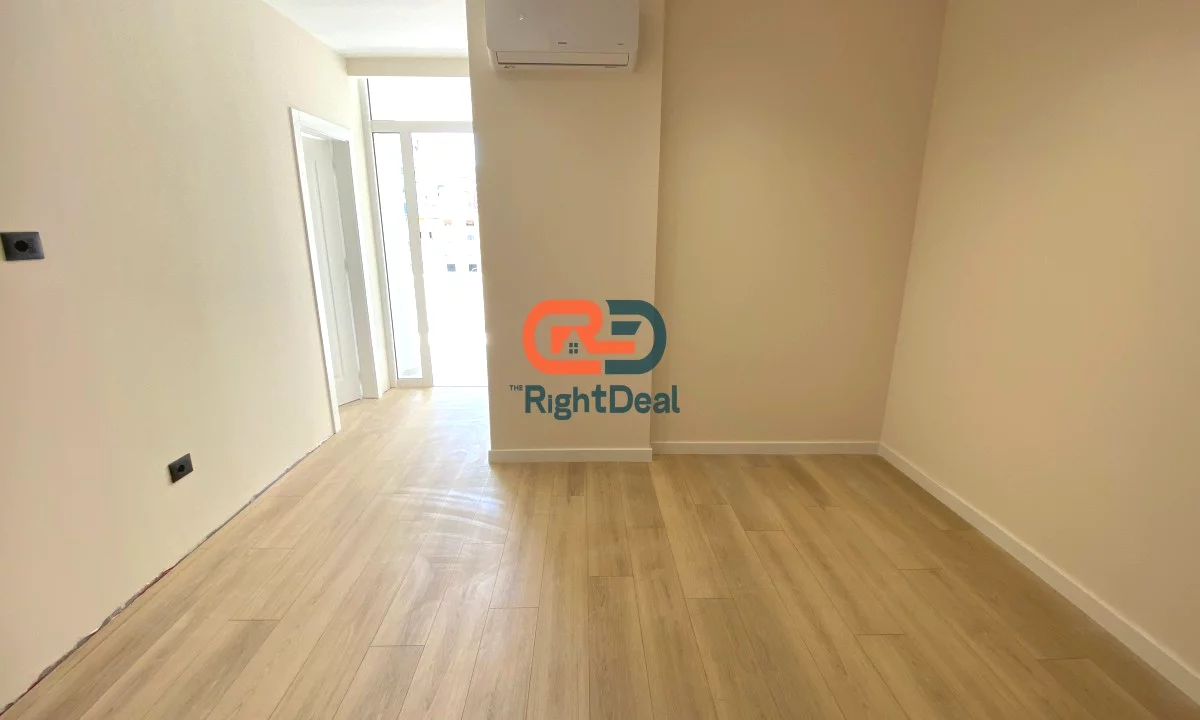 House for Sale Apartment in Tirana, 1+1, Furniture Emty, Payment 150,000  Euro.