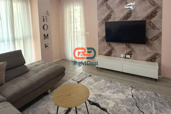 Shtepi ne shitje Apartament ne Tirane, 1+1, Mobilimi E mobiluar, Pagesa 135,000  Euro.