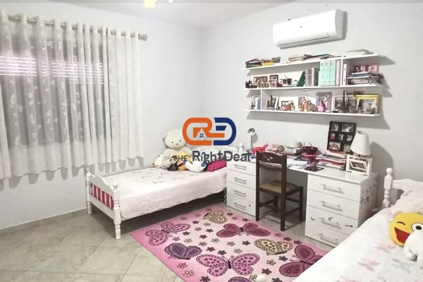 Shtepi ne shitje Vila Luksoze ne Tirane, 4+1, Mobilimi E mobiluar, Pagesa 325,000  Euro.