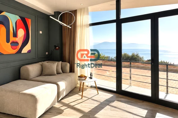 Shtepi ne shitje Apartament ne Vlore, Garsoniere, Mobilimi E mobiluar, Pagesa 245,000  Euro.