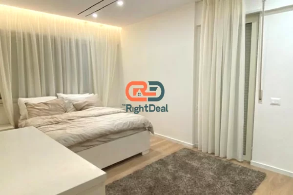 Shtepi me qera Apartament ne Tirane, 3+1, Mobilimi E mobiluar, Pagesa 1,100  Euro.