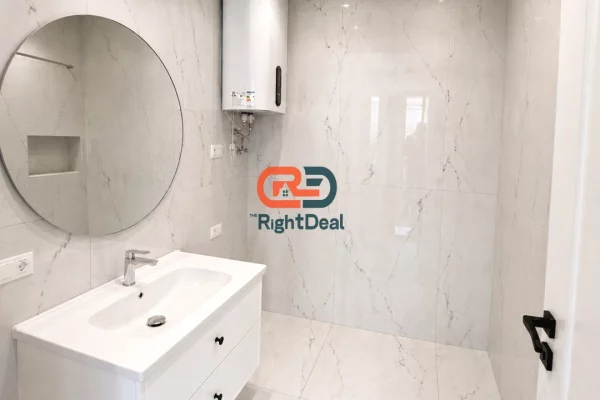 House for Sale Apartment in Tirana, 1+1, Furniture Emty, Payment 1,780,000  Euro.