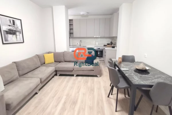 Shtepi me qera 1+1 ne Tirane - 600 Euro