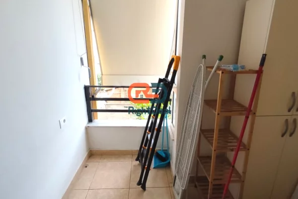 Shtepi me qera Apartament ne Tirane, 1+1, Mobilimi E mobiluar, Pagesa 600  Euro.