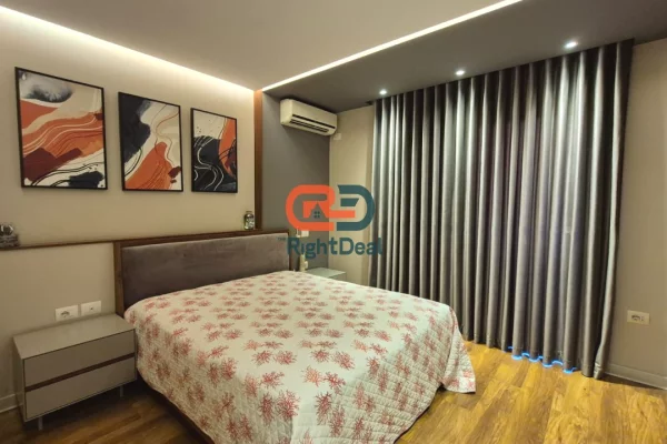 Shtepi ne shitje Apartament ne Tirane, 1+1, Mobilimi E mobiluar, Pagesa 190,000  Euro.
