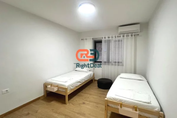 Shtepi me qera Apartament ne Tirane, 2+1, Mobilimi E mobiluar, Pagesa 75,000  Leke.