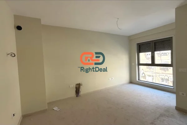 Business Property for Rent 3+1 in Tirana - 7,500 Euro