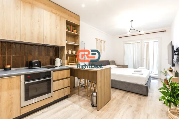 House for Sale Apartment in Himara, Garsoniere, Furniture Furnished, Payment 150,000  Euro.